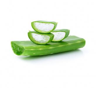 Aloe Vera for healthy skin to calm inflammation and redness